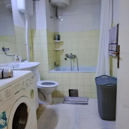 Apartment Stan Na Dan Elf Mostar