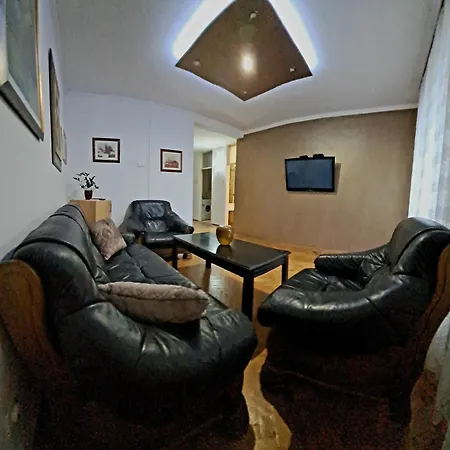 Stan Na Dan Elf Apartment Mostar